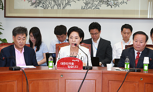 제목 노출 영역입니다 이미지