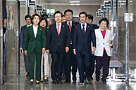 최고위원회의