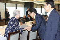 상임고문단 오찬