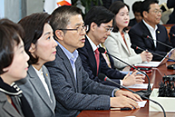 최고위원회의