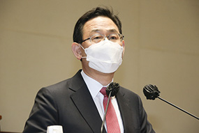 의원총회
