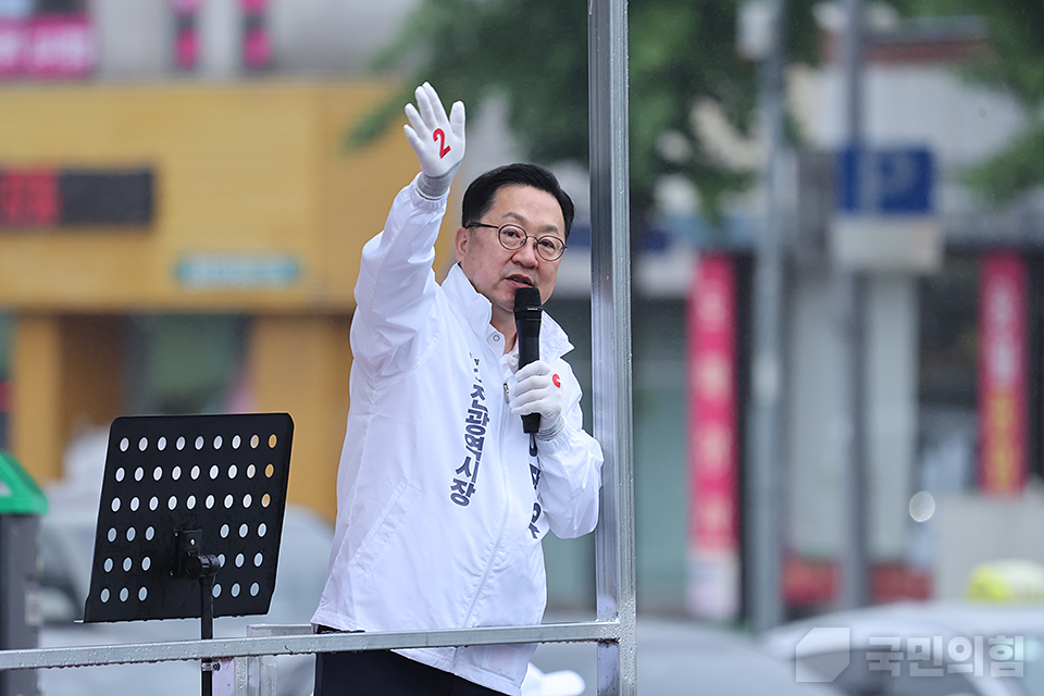 장동혁 상임선거대책위원장, 태평오거리 아침인사