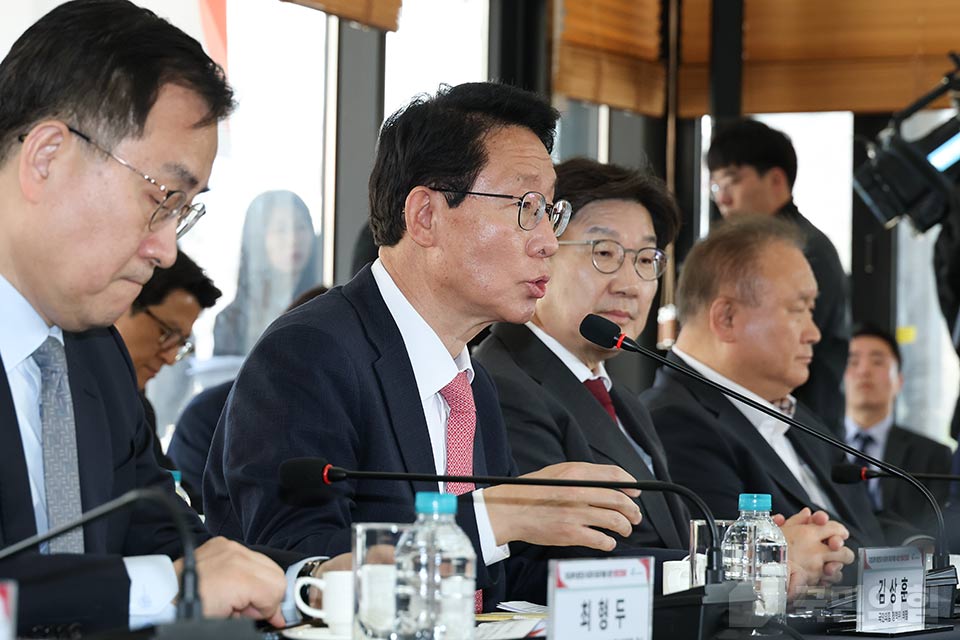 제목 노출 영역입니다 이미지