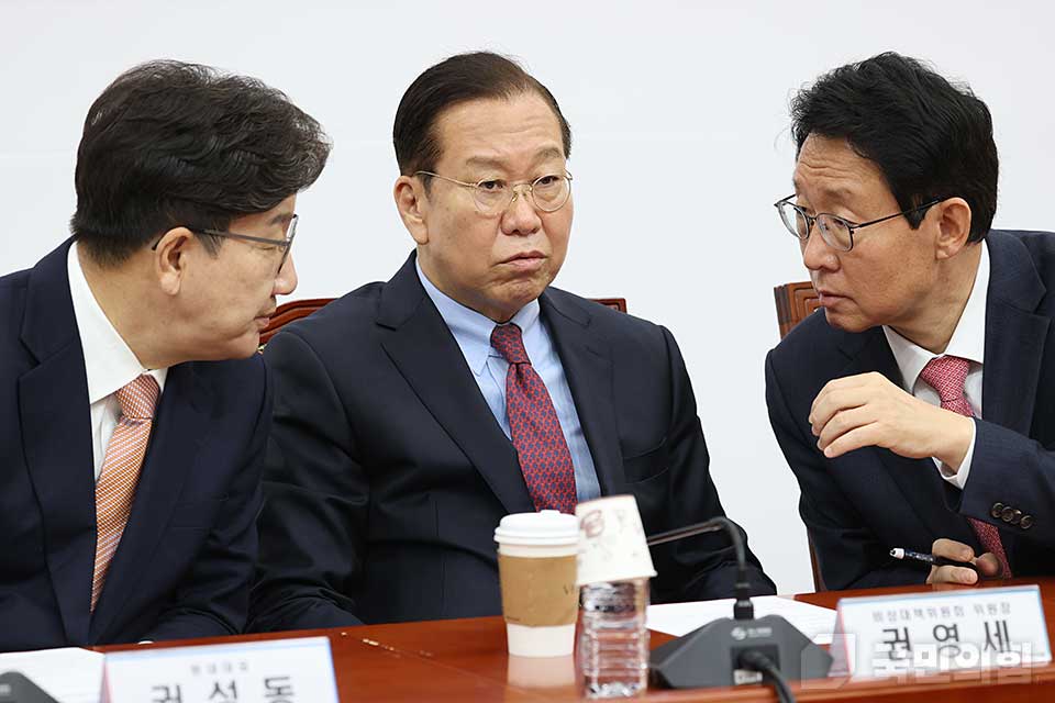 제목 노출 영역입니다 이미지