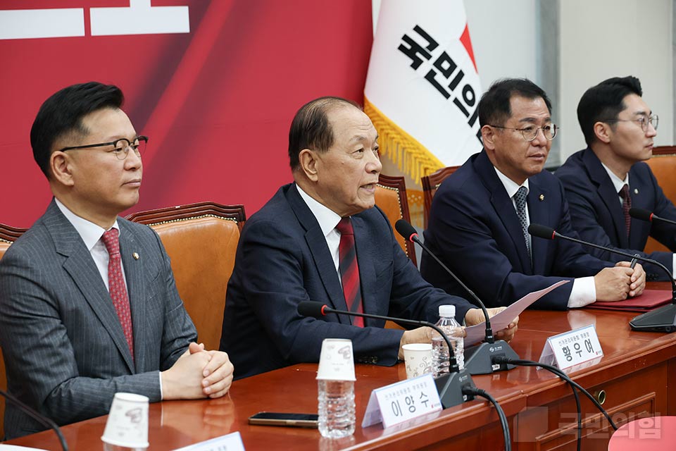 제목 노출 영역입니다 이미지