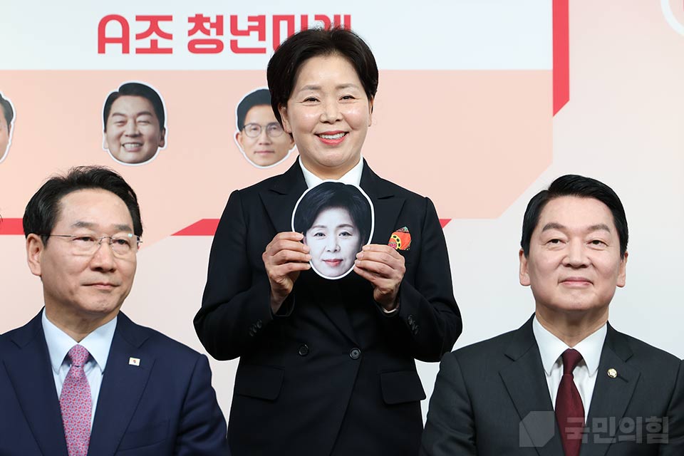 제목 노출 영역입니다 이미지