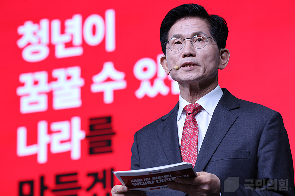 제목 노출 영역입니다 이미지