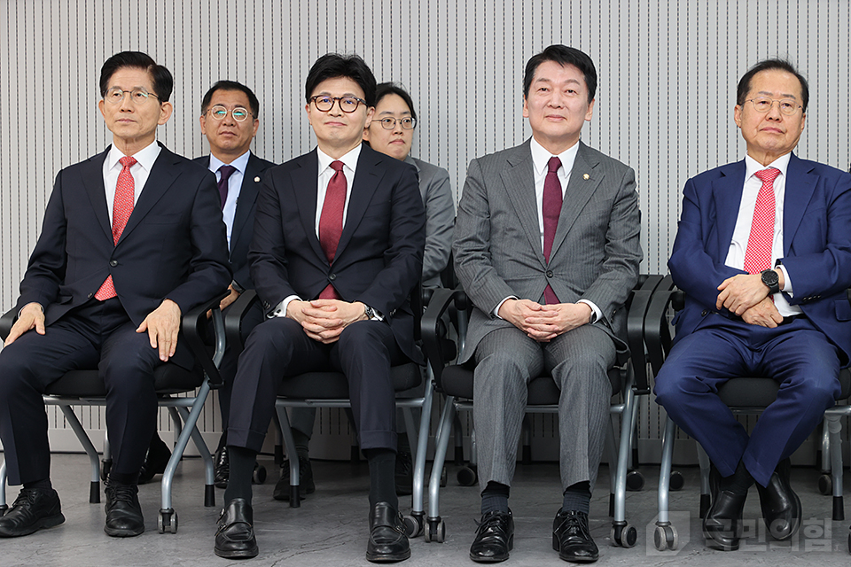 제목 노출 영역입니다 이미지