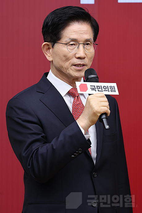 제목 노출 영역입니다 이미지