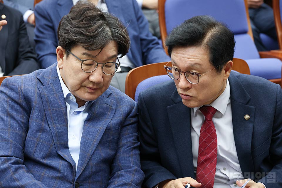 제목 노출 영역입니다 이미지
