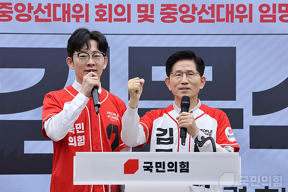 제목 노출 영역입니다 이미지