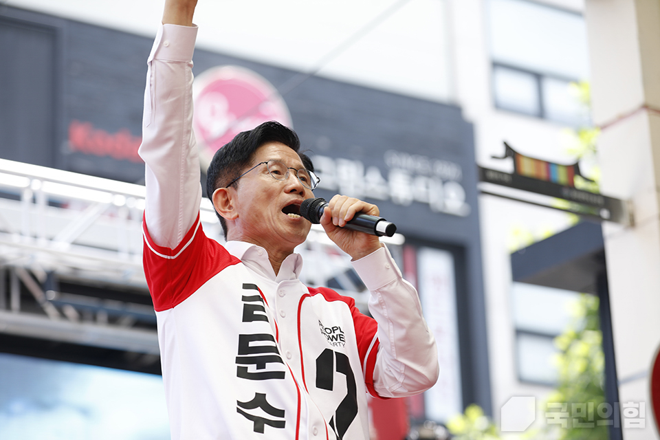 제목 노출 영역입니다 이미지