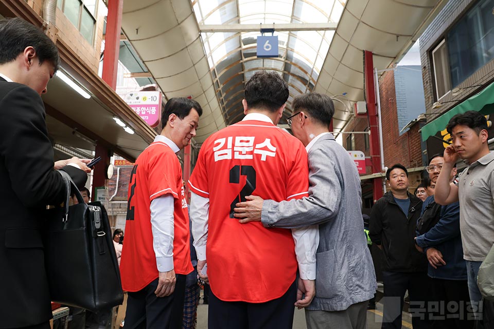 제목 노출 영역입니다 이미지
