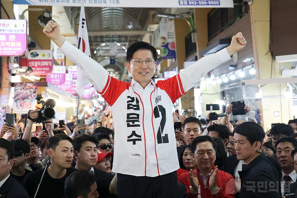 제목 노출 영역입니다 이미지