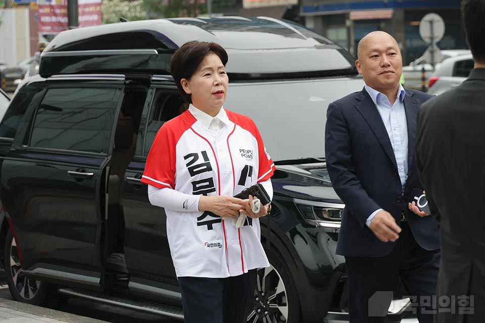 제목 노출 영역입니다 이미지