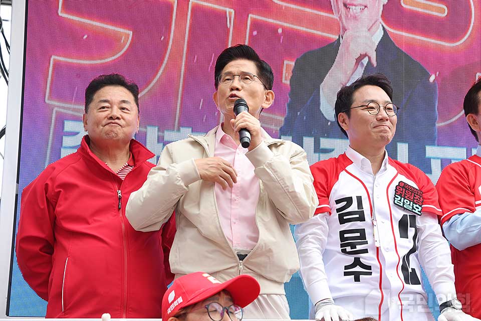 제목 노출 영역입니다 이미지