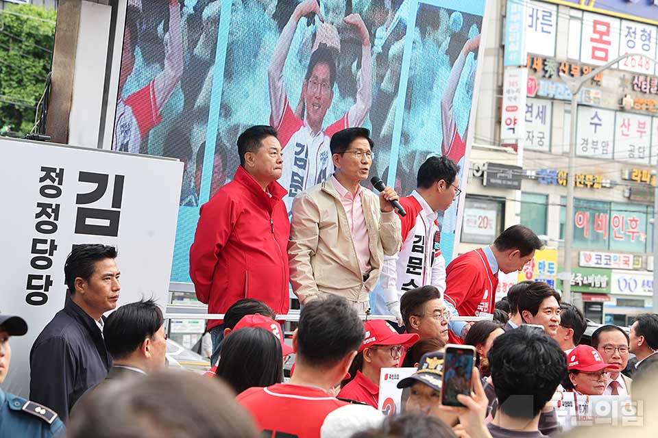 제목 노출 영역입니다 이미지