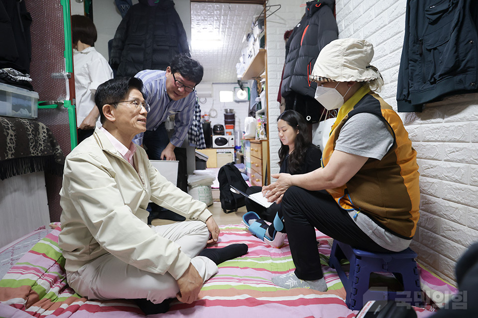 제목 노출 영역입니다 이미지