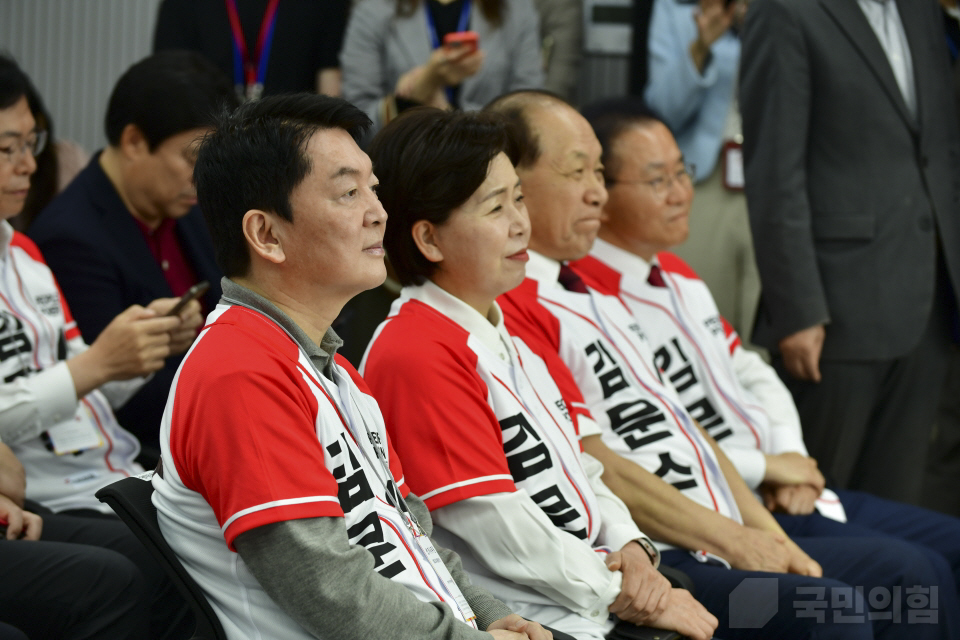 제목 노출 영역입니다 이미지