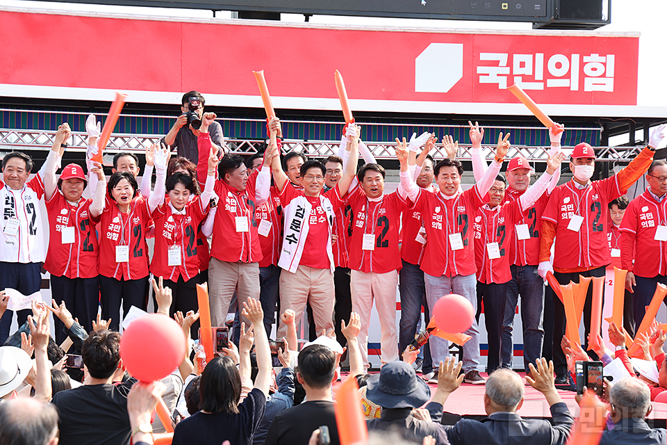 제목 노출 영역입니다 이미지