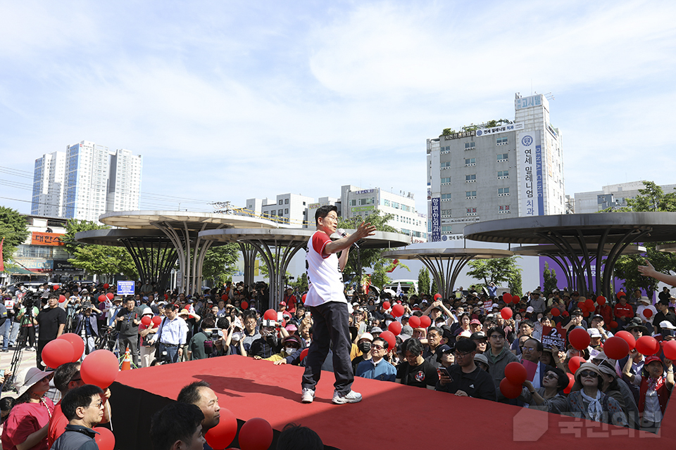 제목 노출 영역입니다 이미지