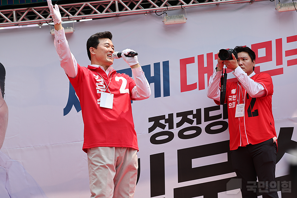 제목 노출 영역입니다 이미지