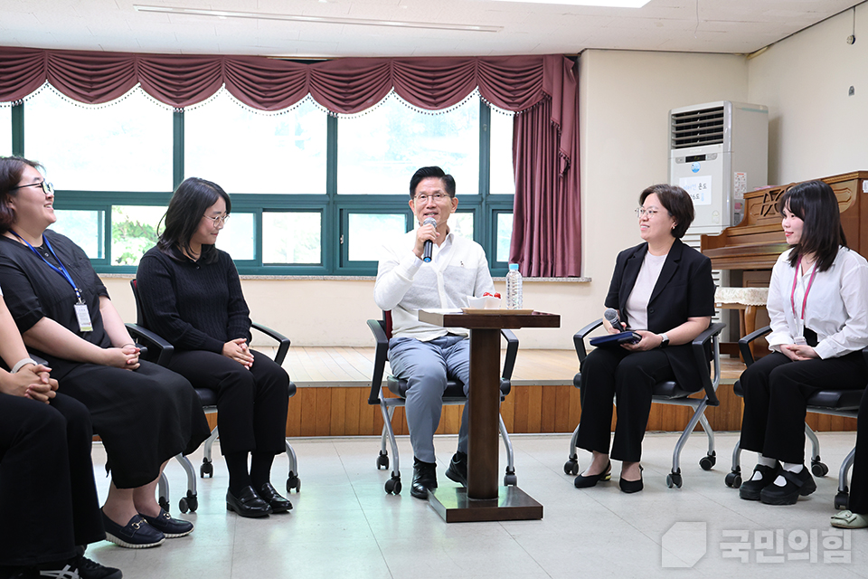 제목 노출 영역입니다 이미지