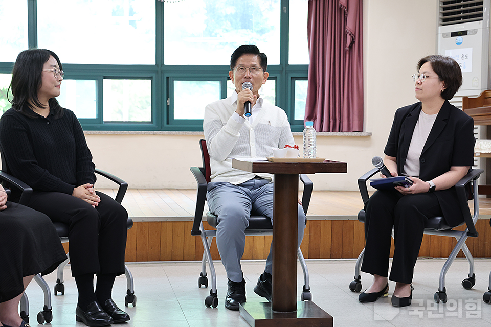제목 노출 영역입니다 이미지