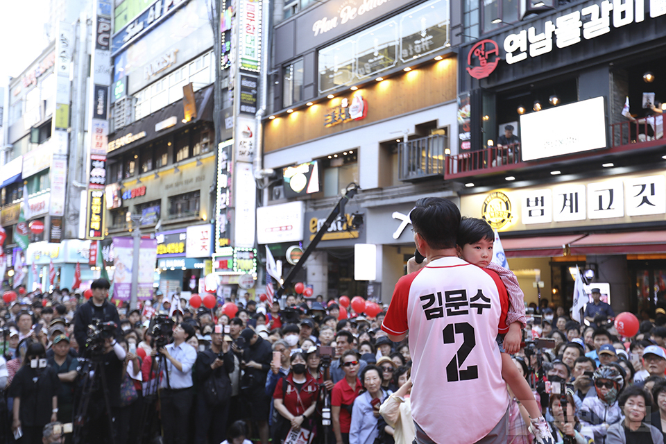 제목 노출 영역입니다 이미지