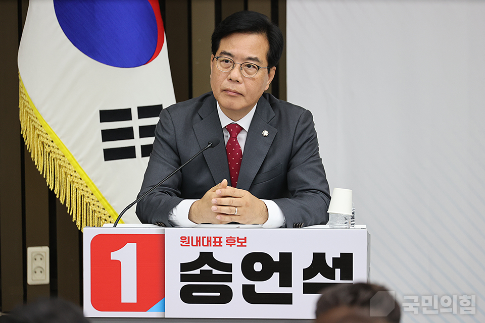 제목 노출 영역입니다 이미지