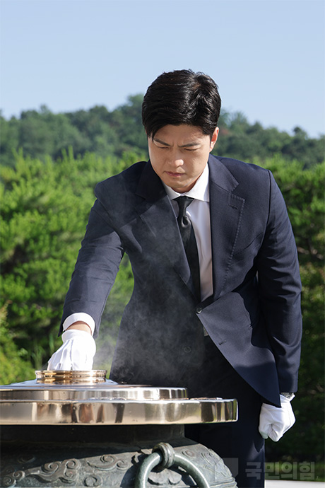 제목 노출 영역입니다 이미지