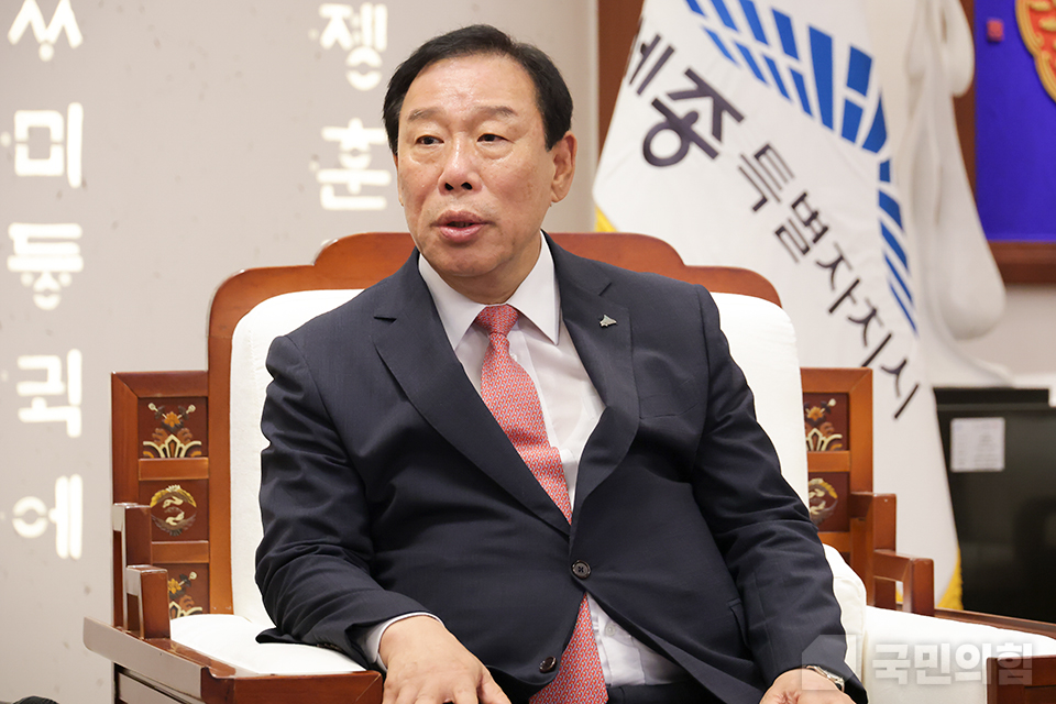 제목 노출 영역입니다 이미지