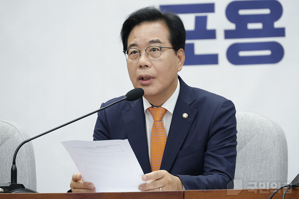 제목 노출 영역입니다 이미지