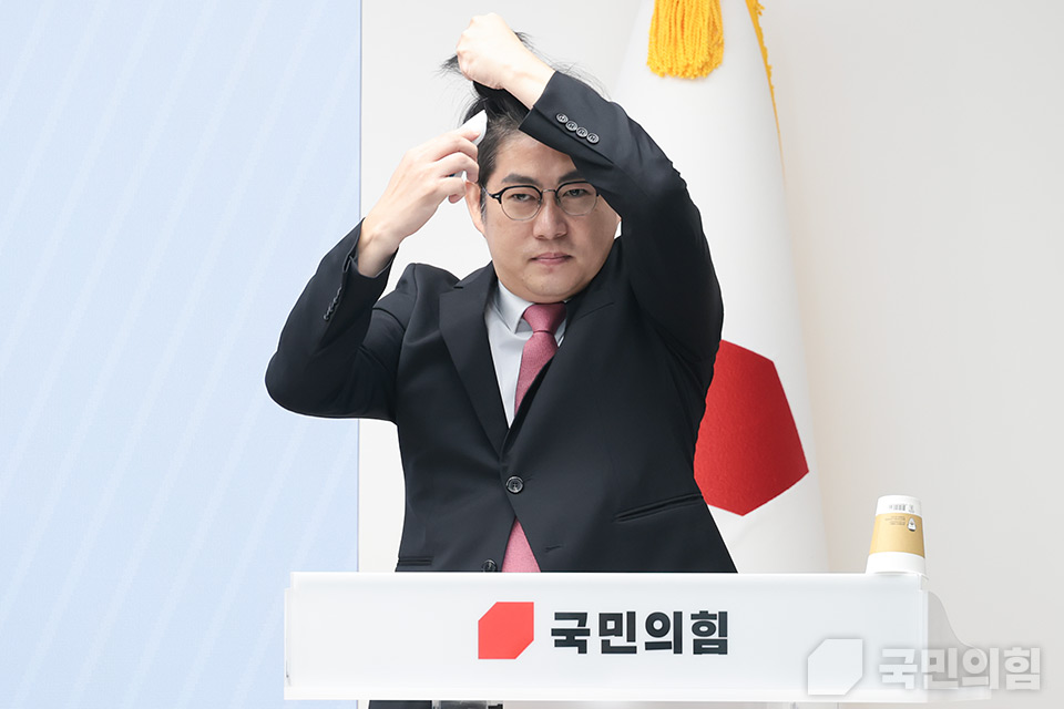 제목 노출 영역입니다 이미지