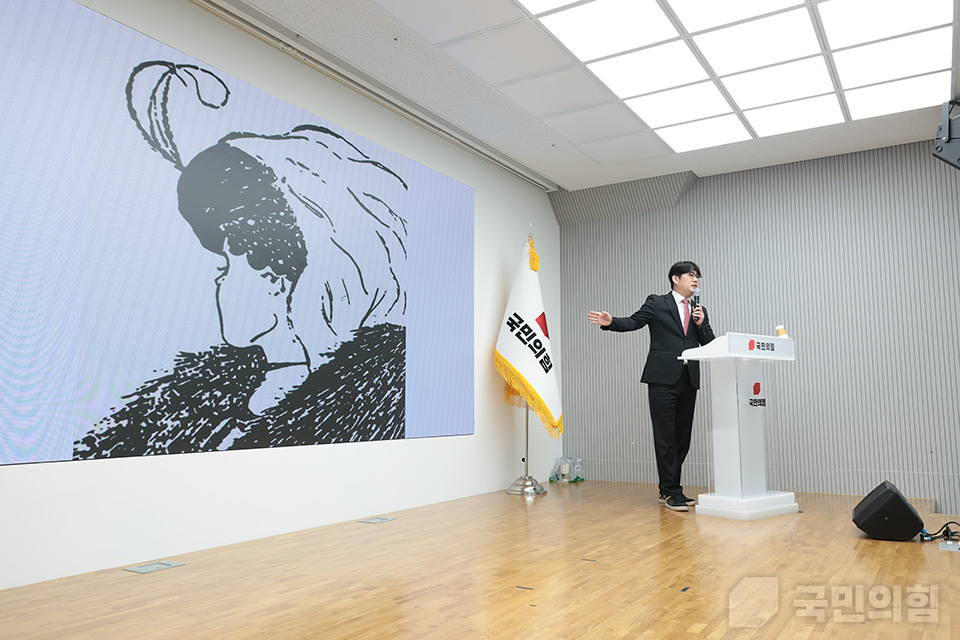 제목 노출 영역입니다 이미지