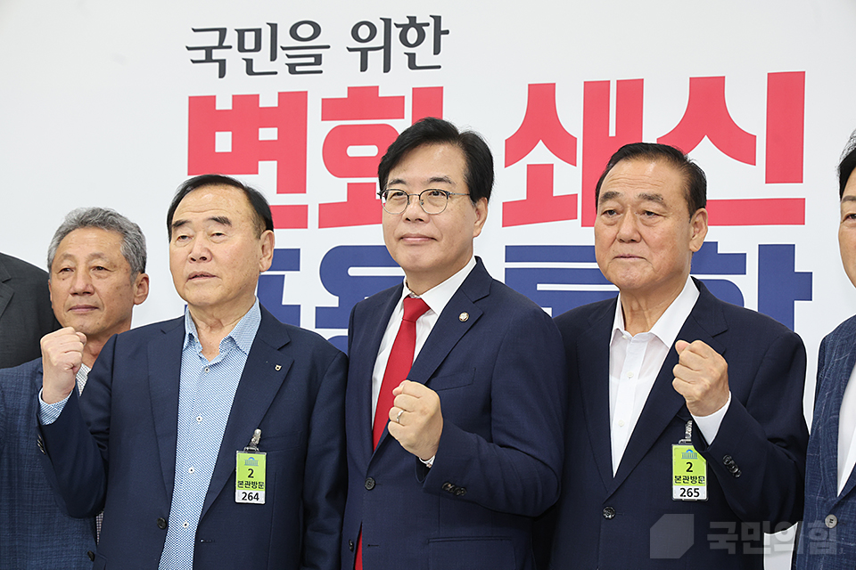 제목 노출 영역입니다 이미지