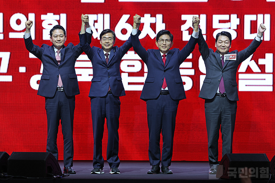 제목 노출 영역입니다 이미지