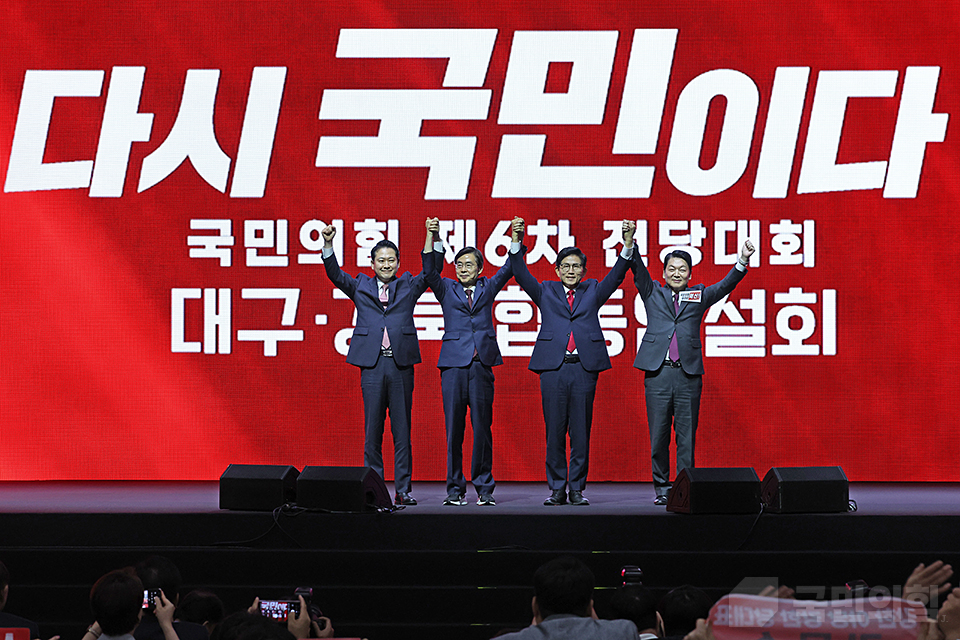 제목 노출 영역입니다 이미지