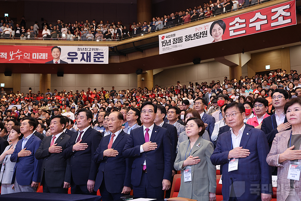 제목 노출 영역입니다 이미지