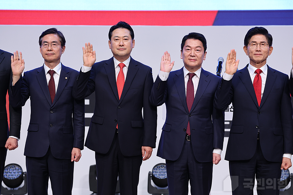 제목 노출 영역입니다 이미지