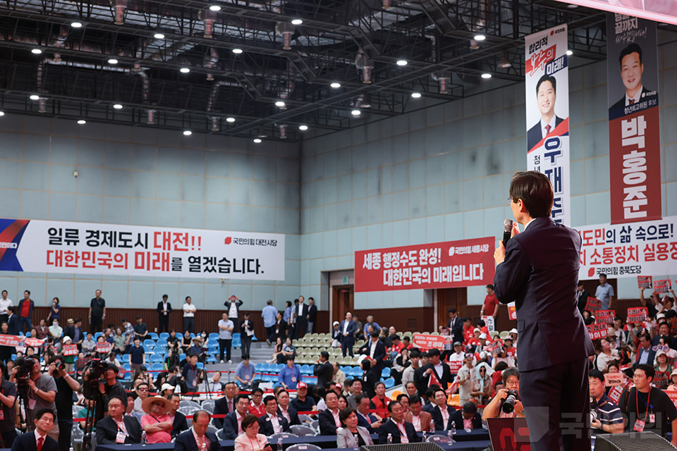 제목 노출 영역입니다 이미지