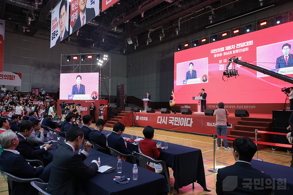 제목 노출 영역입니다 이미지