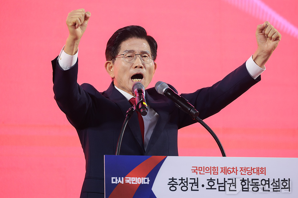 제목 노출 영역입니다 이미지