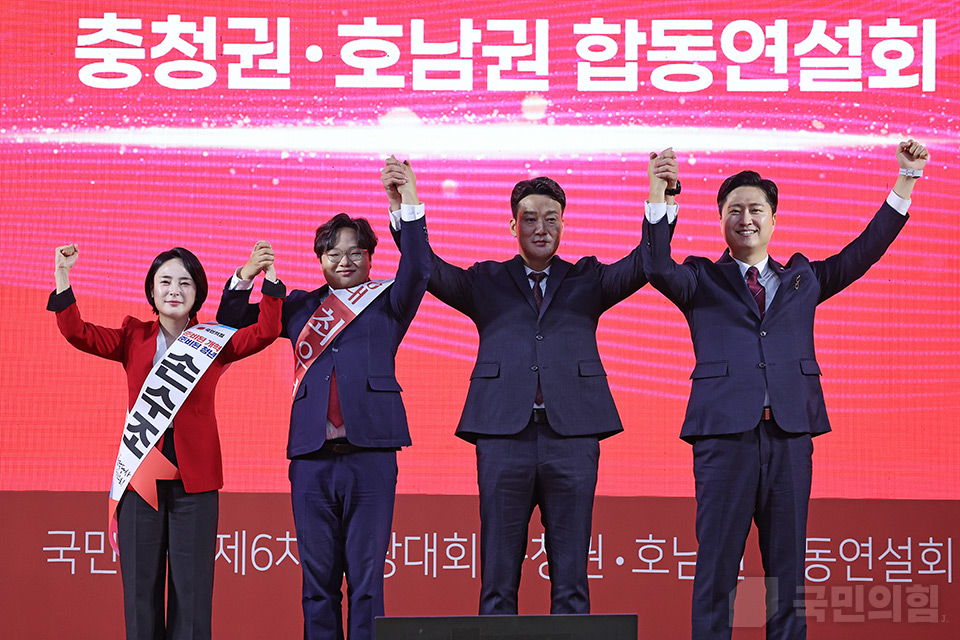 제목 노출 영역입니다 이미지