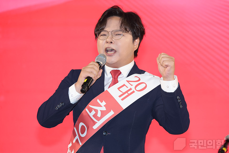 제목 노출 영역입니다 이미지