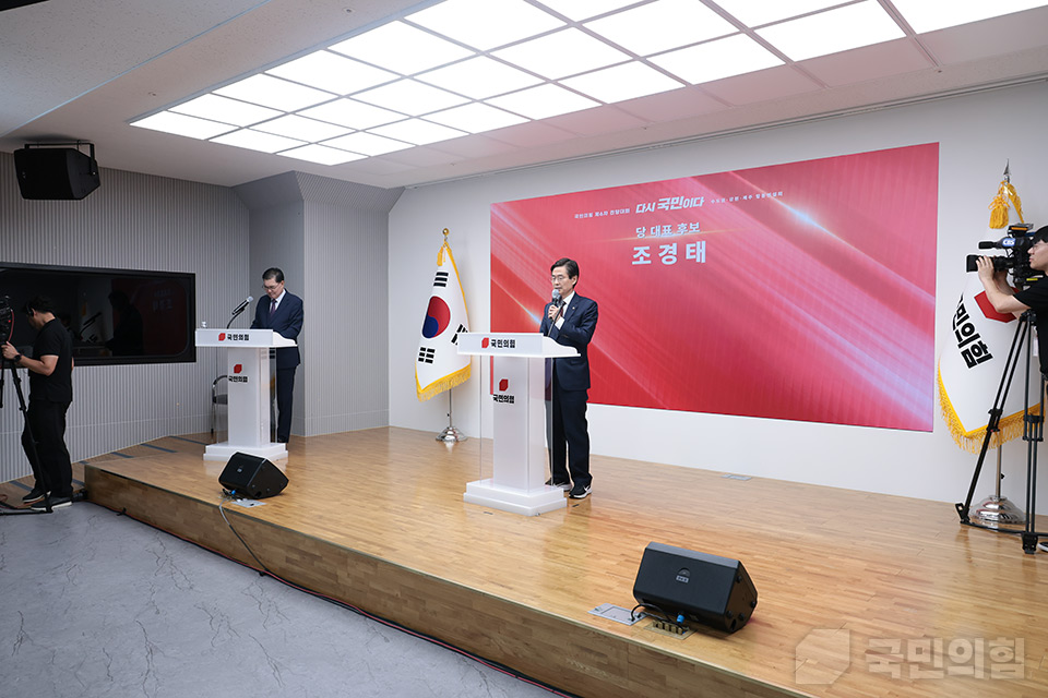 제목 노출 영역입니다 이미지