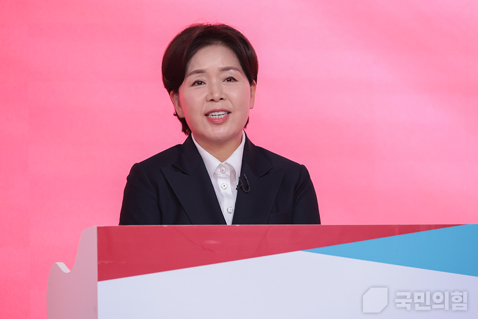제목 노출 영역입니다 이미지