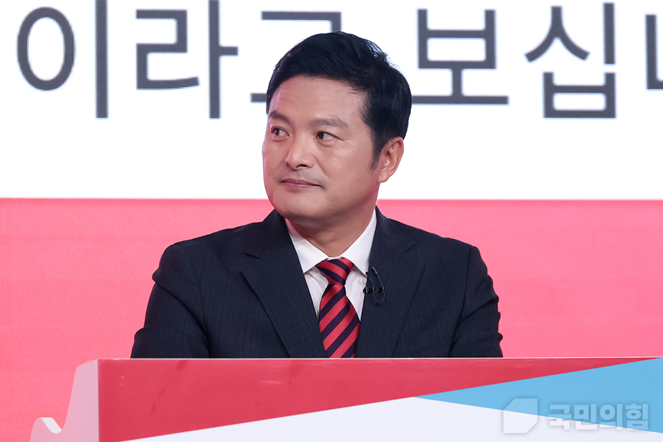 제목 노출 영역입니다 이미지