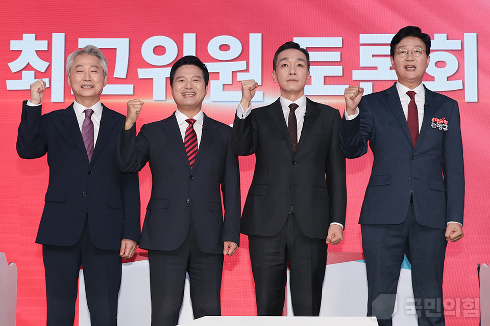 제목 노출 영역입니다 이미지