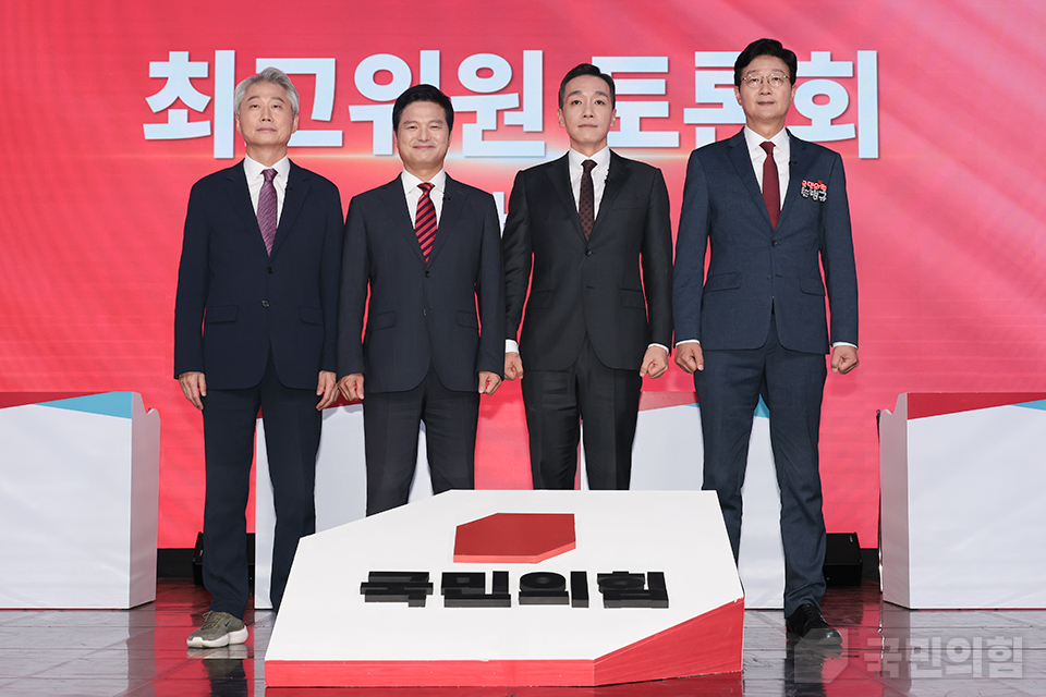 제목 노출 영역입니다 이미지